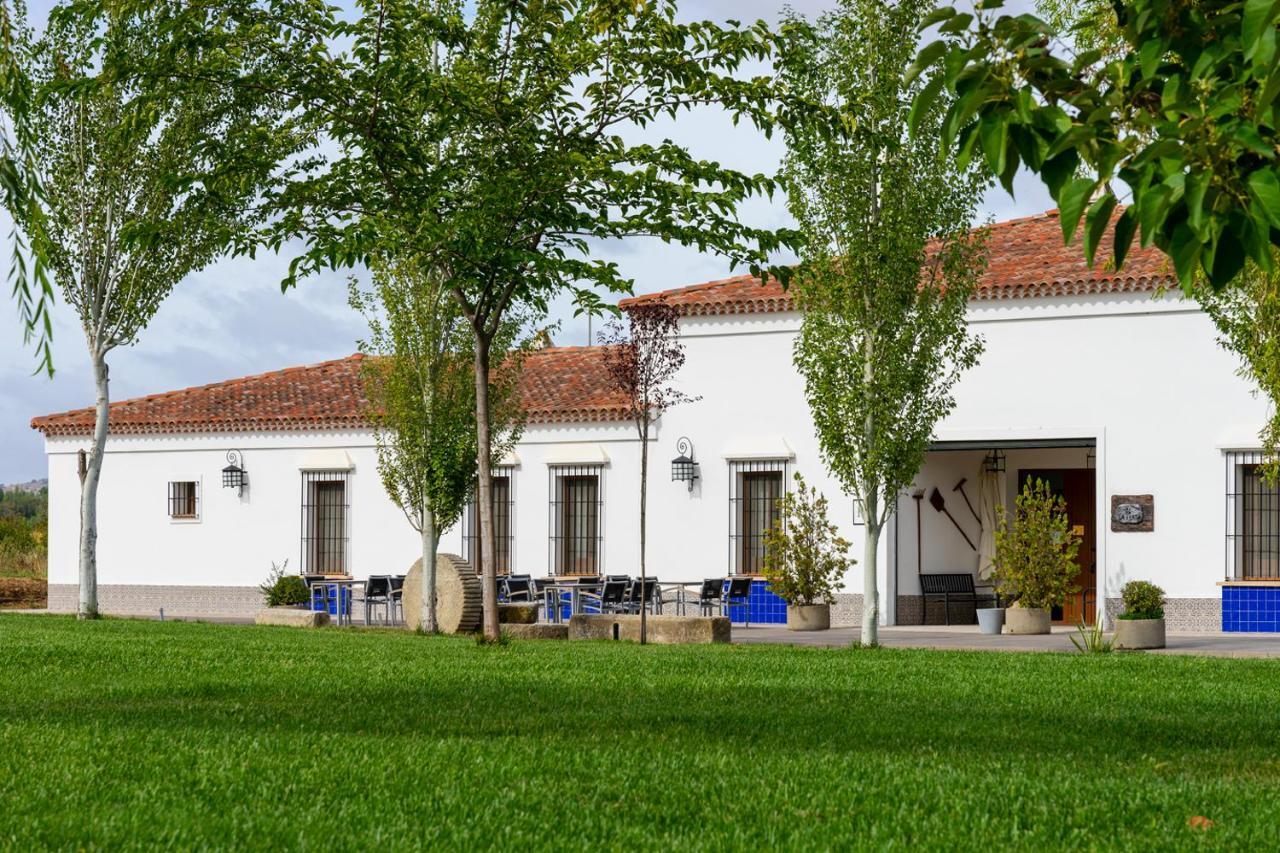 Hotel Rural Arroyo La Plata By Bossh Hotels Jerez De Los Caballeros Exterior foto