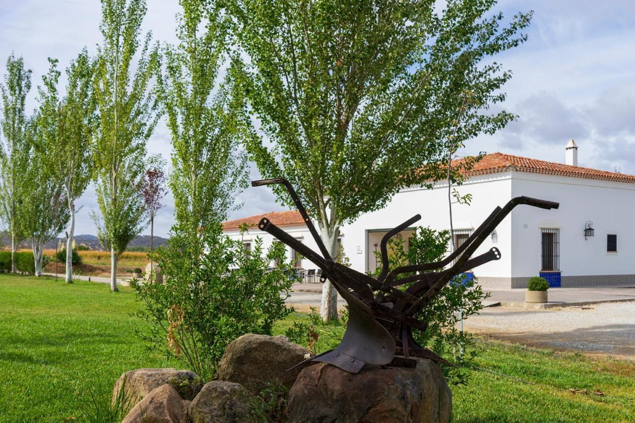 Hotel Rural Arroyo La Plata By Bossh Hotels Jerez De Los Caballeros Exterior foto